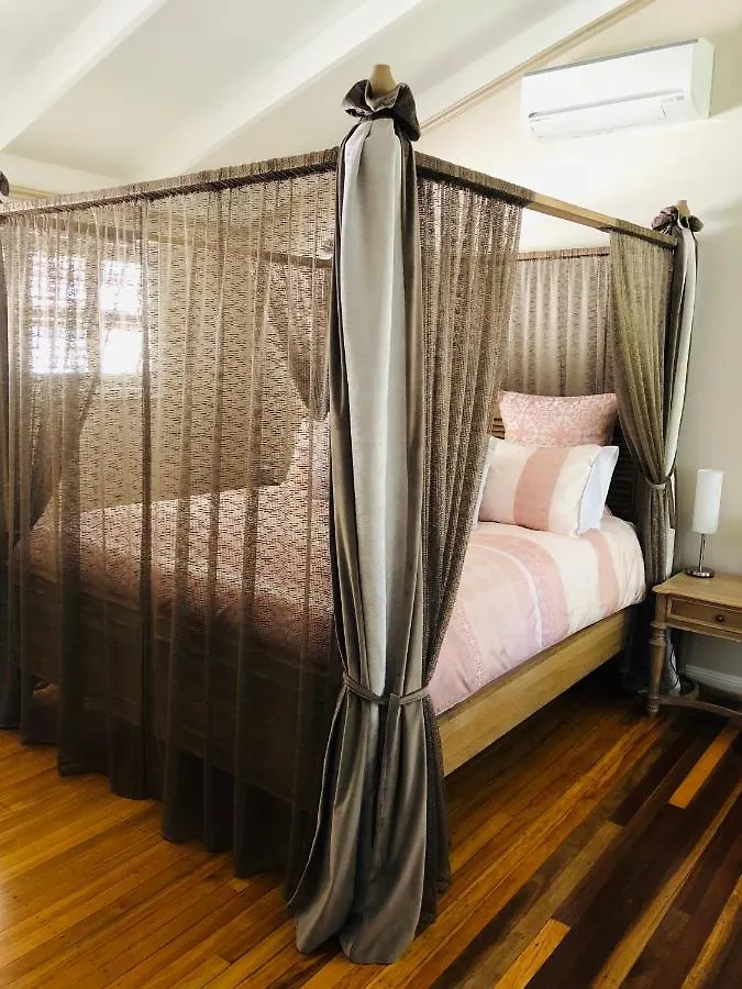 Timbertop For Life Apartment Gold Coast Homestay